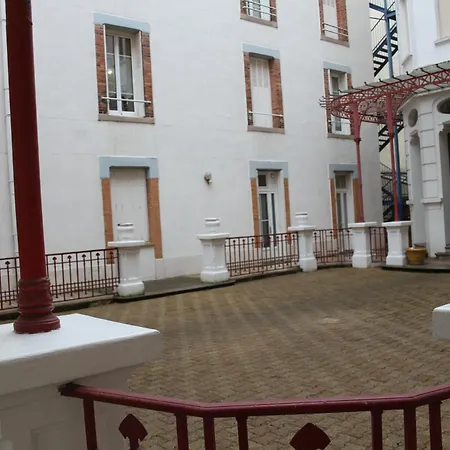 Studio Proche Des Thermes Vichy Exterior foto
